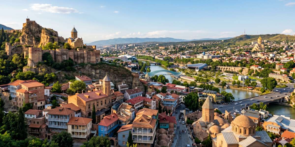 Çipli Kimlik Kartı ile Kafkasya'ya Uzanan Yolculuk: Tiflis Gezi Rehberi